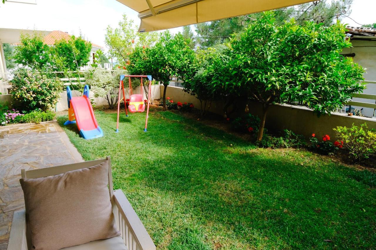 Appartamento Oasis Garden House Nea Iraklitsa Esterno foto